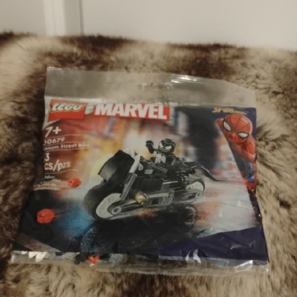 LEGO Marvel Venom Motorcycle Set